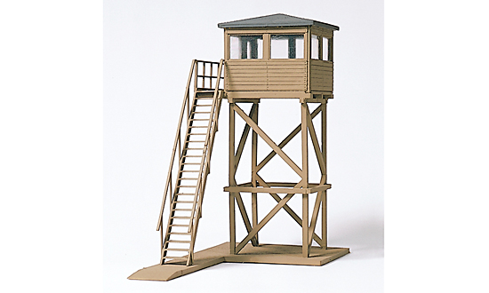 Military base guard tower kit<br /><a href='images/pictures/Preiser/18338.jpg' target='_blank'>Full size image</a>